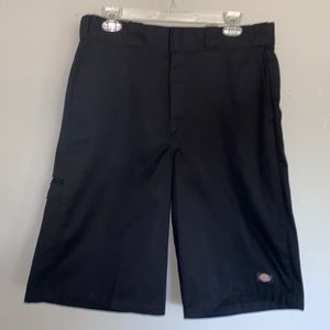 Black Dickie’s shorts